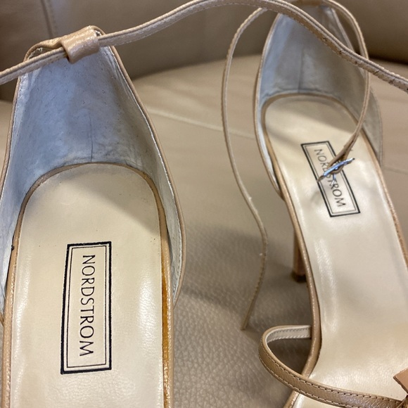 Nordstrom 3 1/2” High Heels - Vintage - Size 8 - Picture 11 of 11